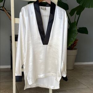 ORTTU White and Black Casual Men's Shirt